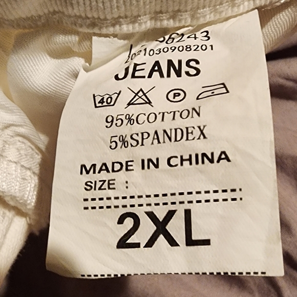 Jeans shorts 2XL - Picture 8 of 8